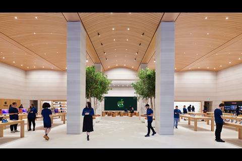 Apple Brompton Road London interior